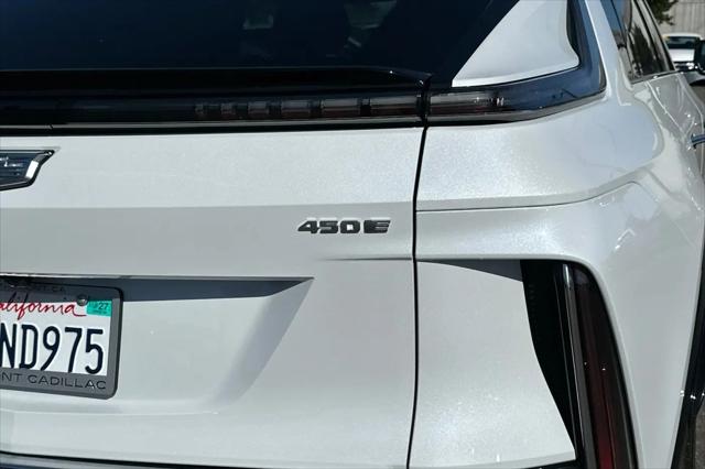 2026 Cadillac iQ Luxury AWD