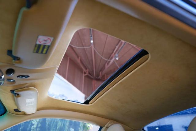 2002 Porsche 911 911 Carrera