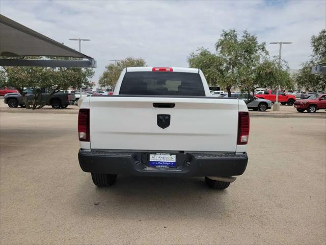 2024 Ram 1500 Classic Warlock Crew Cab 4x2 5'7" Box