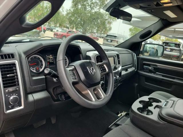 2024 Ram 1500 Classic Warlock Crew Cab 4x2 5'7" Box