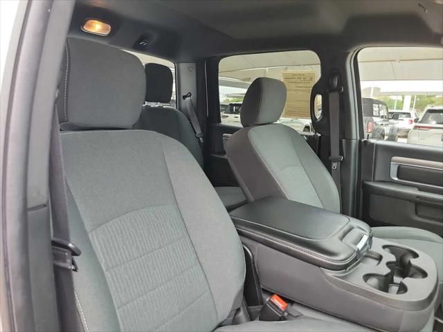 2024 Ram 1500 Classic Warlock Crew Cab 4x2 5'7" Box