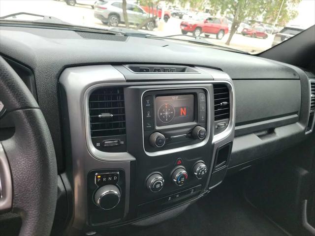 2024 Ram 1500 Classic Warlock Crew Cab 4x2 5'7" Box