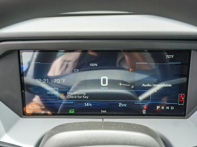 2027 Chevrolet Bolt LT FWD