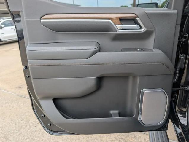 2026 Chevrolet Silverado 1500 4WD Crew Cab Short Bed High Country