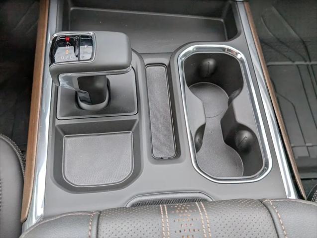 2026 Chevrolet Silverado 1500 4WD Crew Cab Short Bed High Country