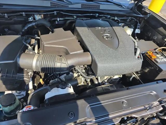 2022 Toyota Tacoma SR5 V6