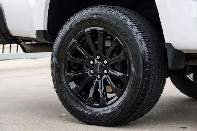 2022 GMC Canyon 2WD Crew Cab Short Box Elevation
