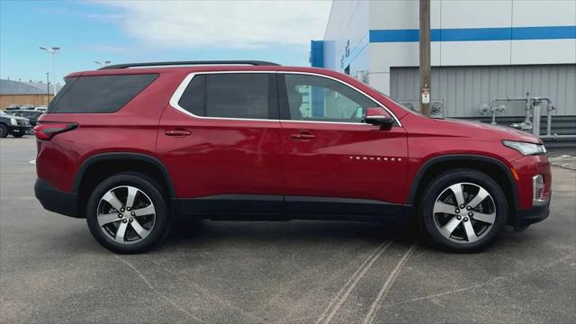2023 Chevrolet Traverse AWD LT Leather