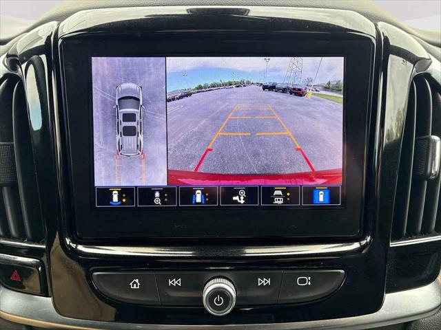 2023 Chevrolet Traverse AWD LT Leather
