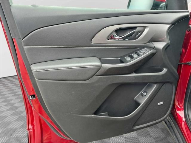 2023 Chevrolet Traverse AWD LT Leather