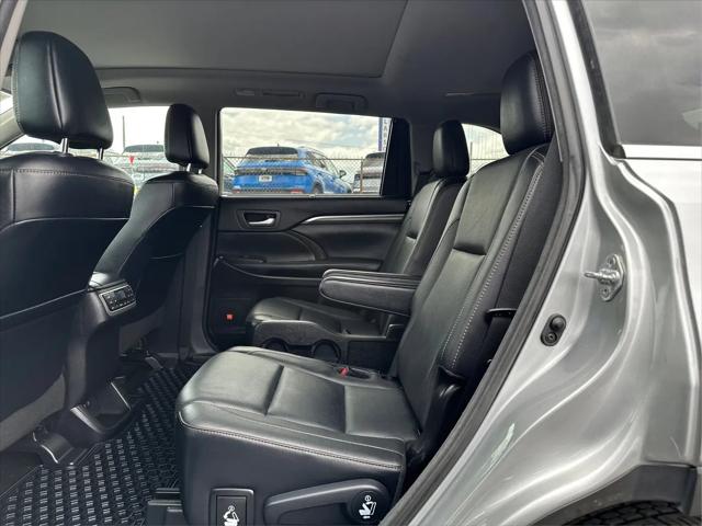 2017 Toyota Highlander Limited