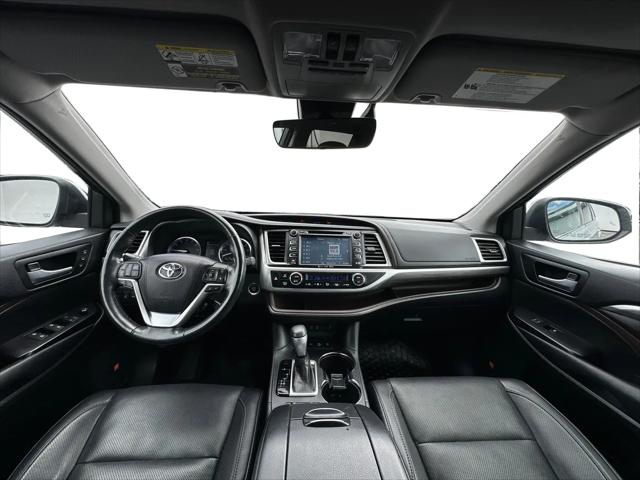 2017 Toyota Highlander Limited