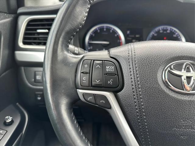 2017 Toyota Highlander Limited