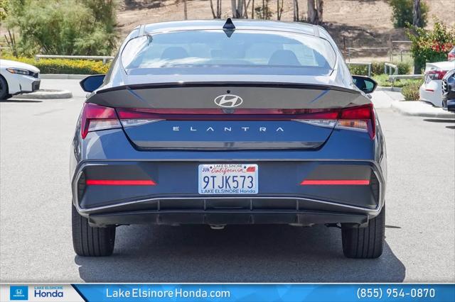 2025 Hyundai Elantra SEL Sport