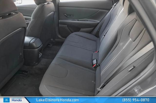 2025 Hyundai Elantra SEL Sport