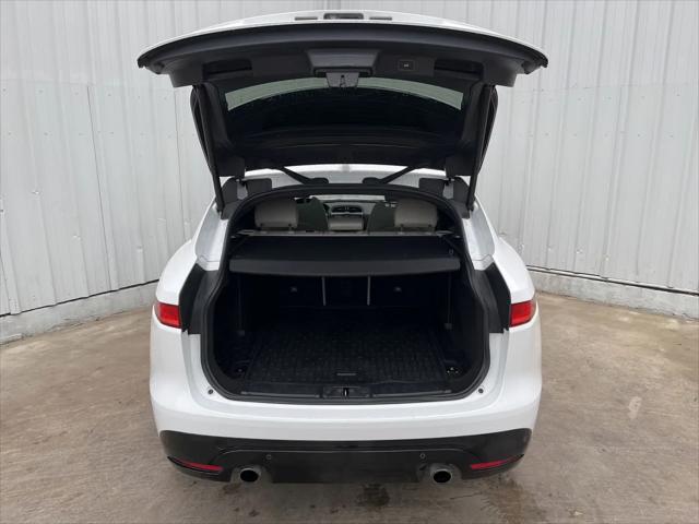 2018 Jaguar F-PACE S