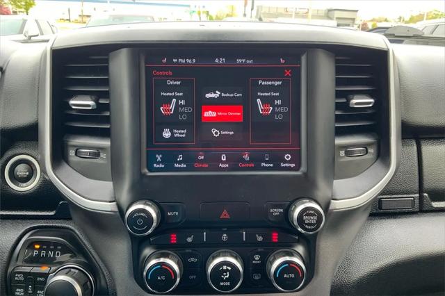 2020 Ram 1500 Big Horn Crew Cab 4x4 5'7" Box