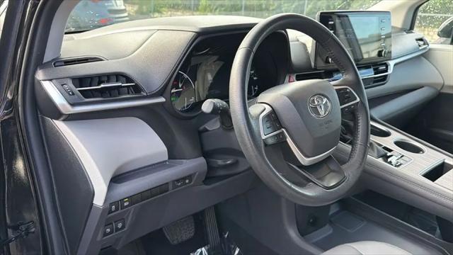 2024 Toyota Sienna XLE