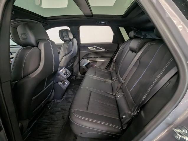 2025 Cadillac iQ Luxury 3 RWD