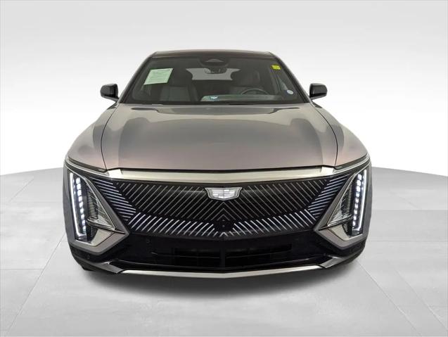2025 Cadillac iQ Luxury 3 RWD