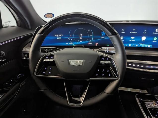 2025 Cadillac iQ Luxury 3 RWD