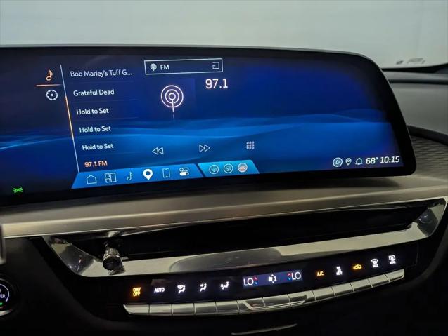 2025 Cadillac iQ Luxury 3 RWD