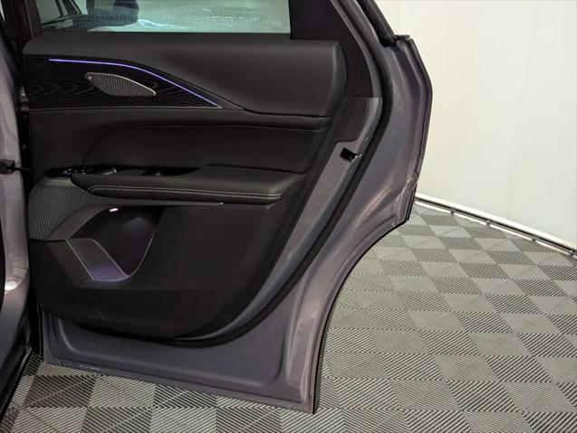 2025 Cadillac iQ Luxury 3 RWD