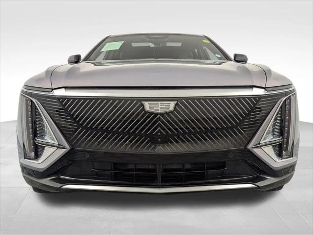 2025 Cadillac iQ Luxury 3 RWD