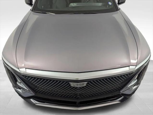 2025 Cadillac iQ Luxury 3 RWD