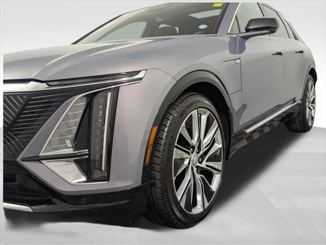 2025 Cadillac iQ Luxury 3 RWD