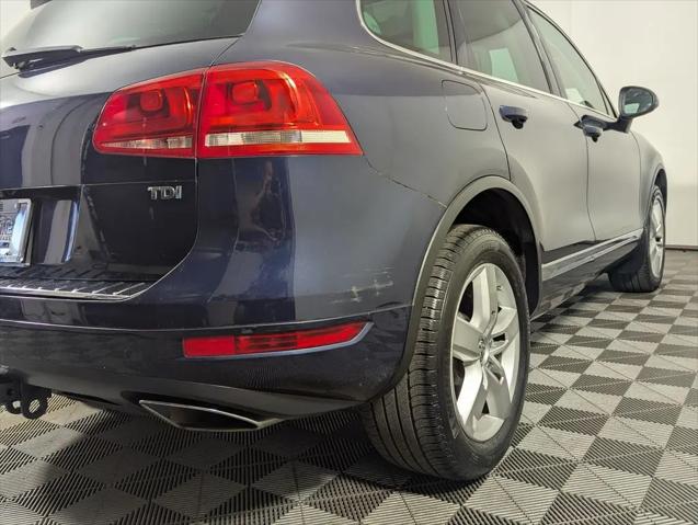 2012 Volkswagen Touareg TDI Lux