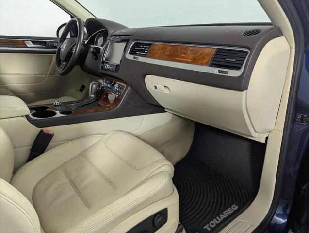 2012 Volkswagen Touareg TDI Lux