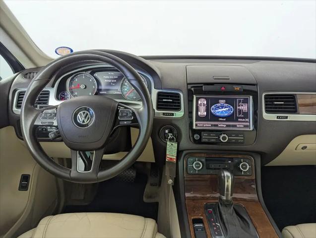 2012 Volkswagen Touareg TDI Lux