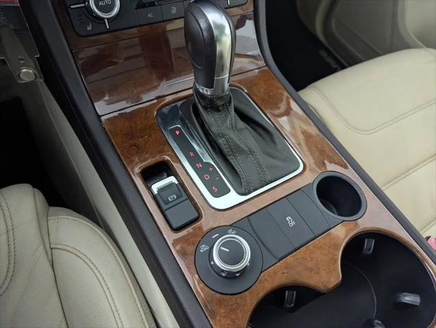 2012 Volkswagen Touareg TDI Lux