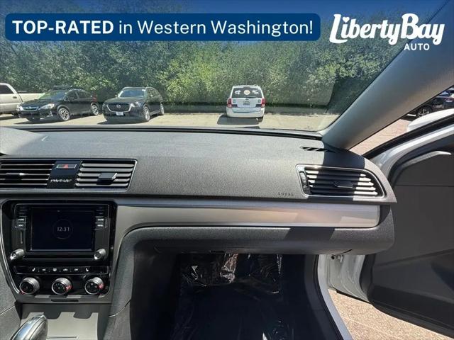 2019 Volkswagen Passat 2.0T Wolfsburg Edition