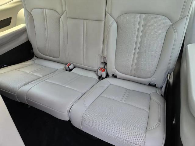 2024 Jeep Wagoneer Series II 4x2