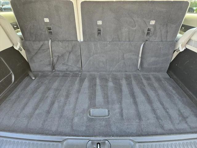 2024 Jeep Wagoneer Series II 4x2