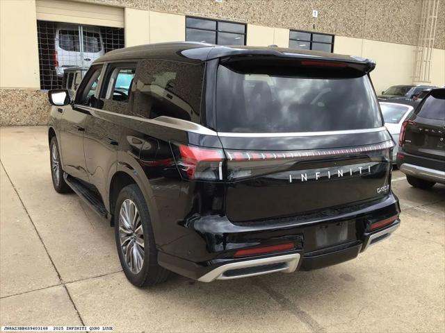 2025 INFINITI QX80 LUXE AWD