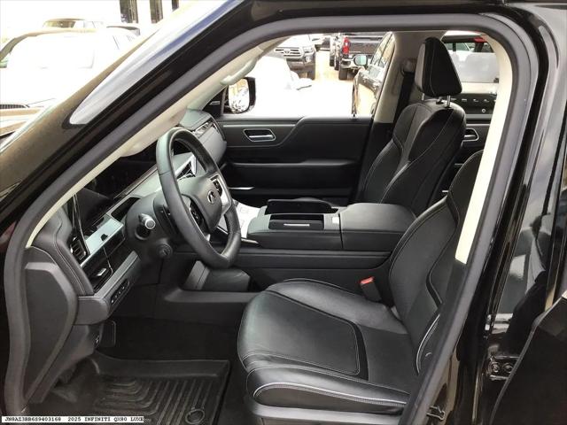 2025 INFINITI QX80 LUXE AWD