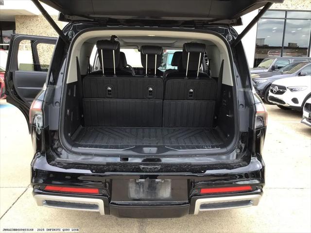 2025 INFINITI QX80 LUXE AWD