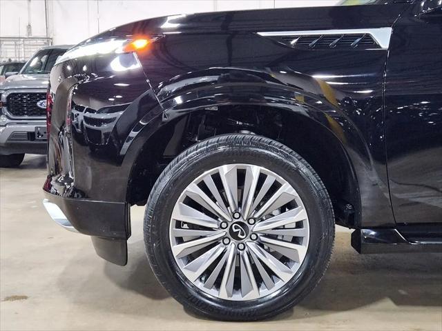 2025 INFINITI QX80 LUXE AWD
