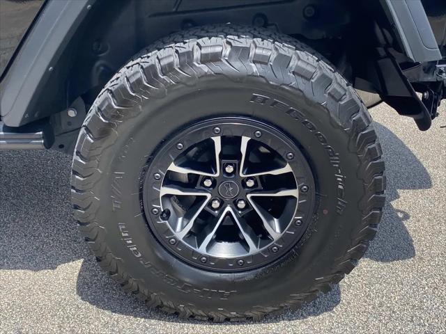 2025 Jeep Wrangler 4-Door Willys 4x4