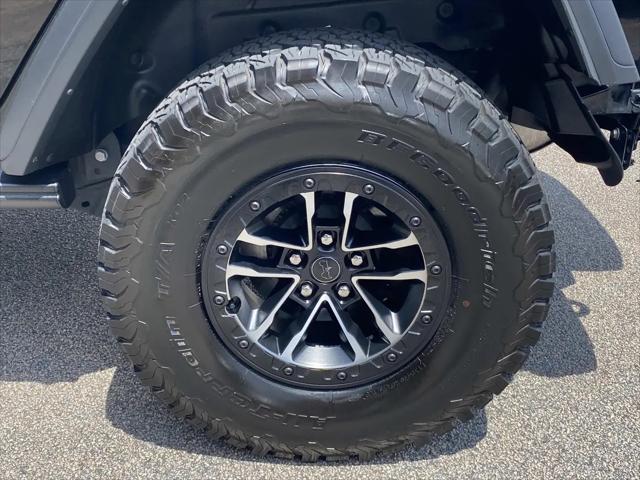 2025 Jeep Wrangler 4-Door Willys 4x4