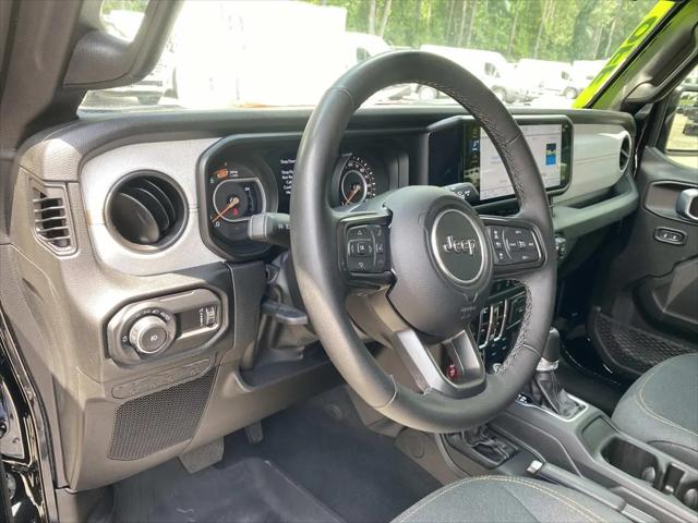 2025 Jeep Wrangler 4-Door Willys 4x4