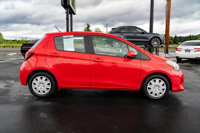 2015 Toyota Yaris L