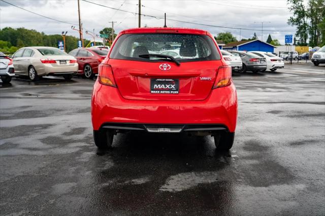 2015 Toyota Yaris L