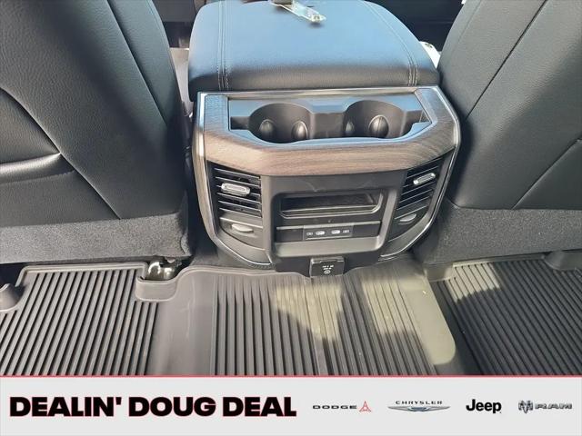 2026 Ram 3500 Laramie Crew Cab 4x4 8' Box