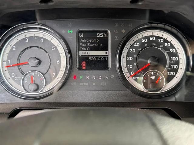 2024 Ram 1500 Classic Warlock Crew Cab 4x2 5'7" Box