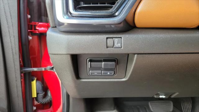 2025 GMC Canyon 4WD AT4
