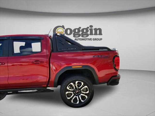2025 GMC Canyon 4WD AT4
